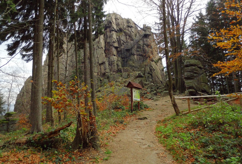 skay Sokolik z punktem widokowym na szczycie -slide